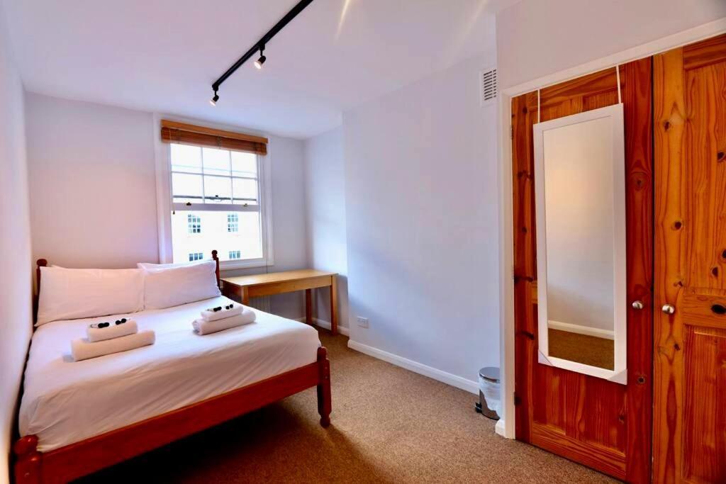 3 Bedroom Prime Angel Location Londra Exterior foto